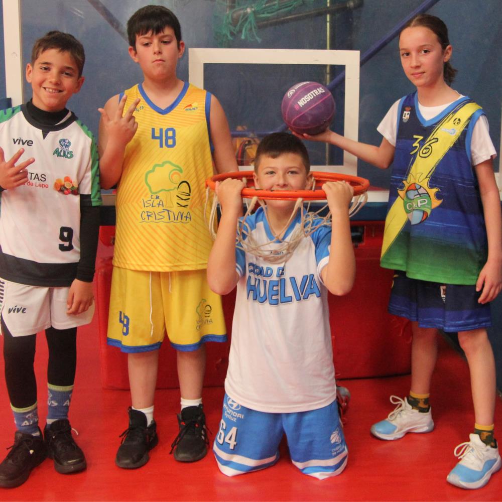 6ª FIESTA MOGUER - PROGRAMA PREMINI Y BABYBASKET