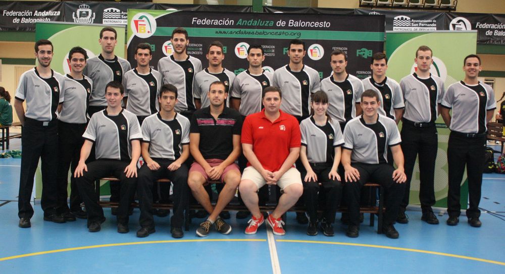 ÁRBITROS  Y TÉCNICOS CADEBA INFANTIL FEMENINO