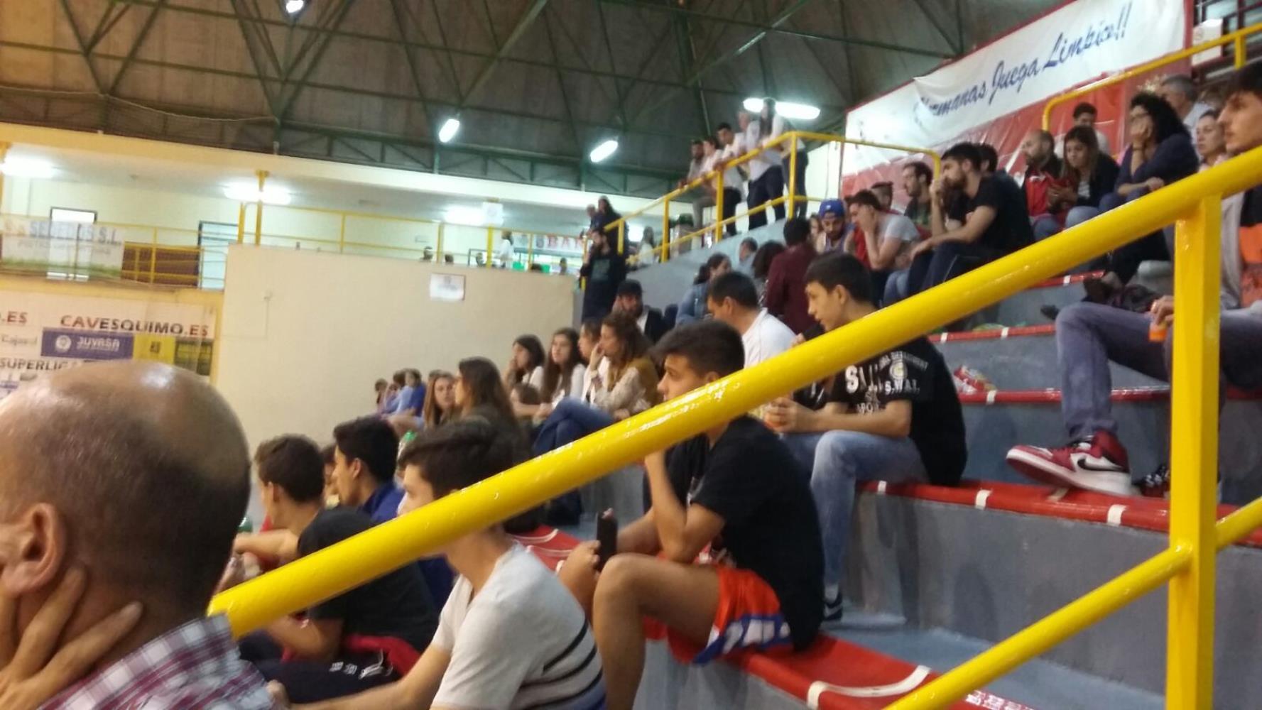 Numeroso público en Los Montecillos en la Copa Delegación Masculina.