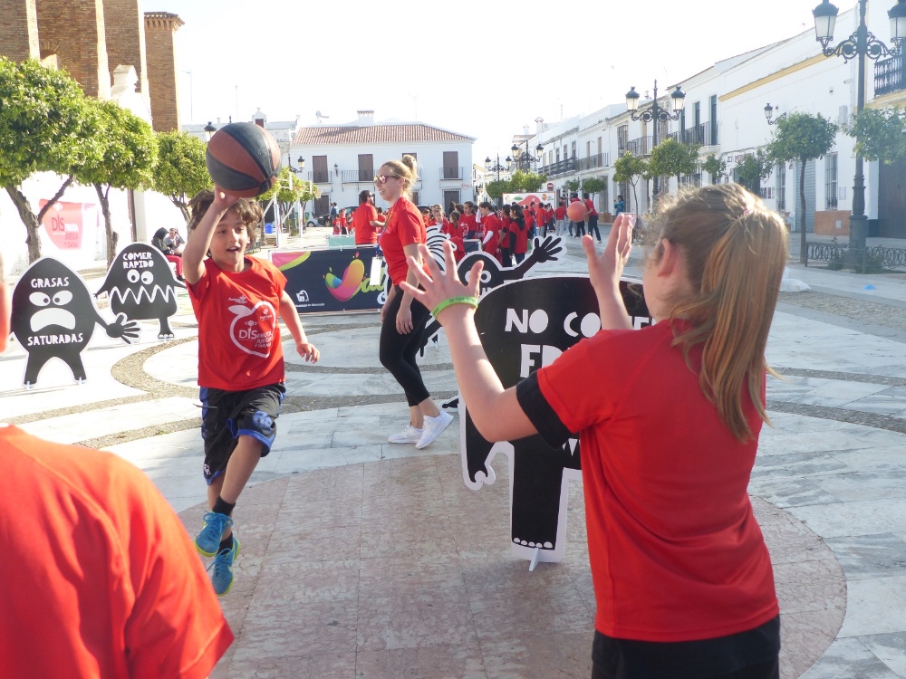 DISFRUTA, JUEGA Y GANA - MOGUER