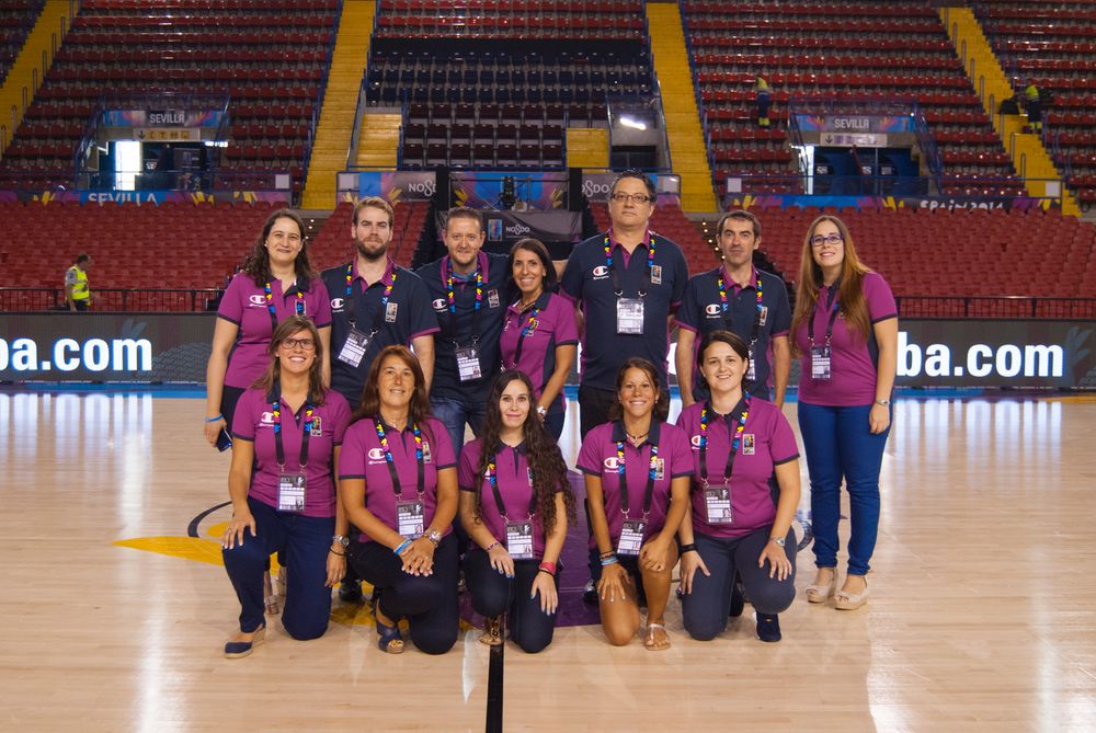 OFICIALES DE MESA EN EL MUNDIAL'14 SEVILLA