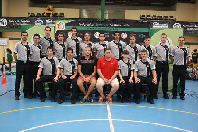 Árbitros y técnicos participantes en el CADEBA infantil femenino 14 - 15